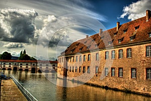 National School of Administation in Strasbourg HDR