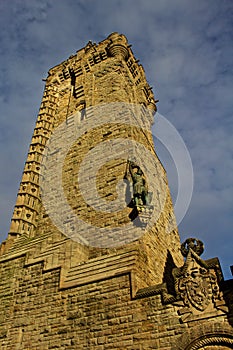 National Wallace Monument, Statue and Coat of Arms