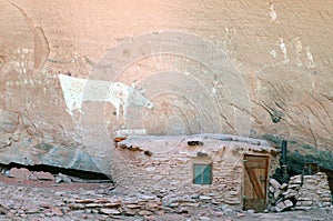 Native American dwelling in Canyon De Chelly