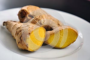 Natural antibiotic fresh ginger tuber