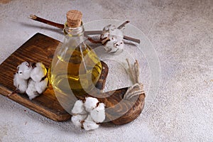 Natural cottonseed oil