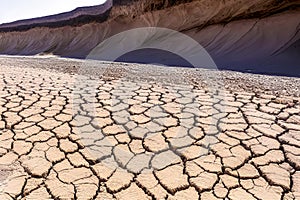 Natural Disasters, drought, lifeless dried out riverbed, created with Generative AI