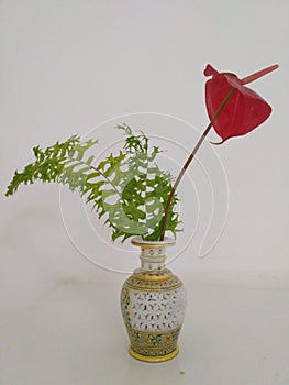The natural flower vase