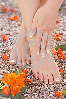 Natural French Pedicure Manicure Feet Ankle Pain Massage Nature