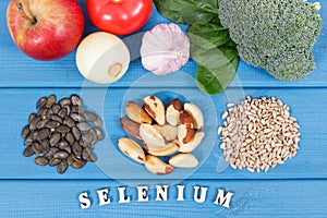 Natural ingredients as source selenium, vitamins, minerals and dietary fiber