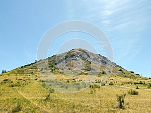 Natural monument Mount Shihan Toratau, Tratau