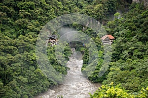 El Pailon Del Diablo, Ecuador