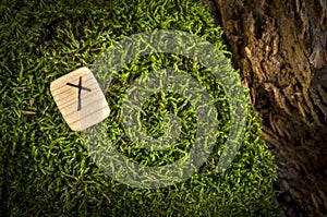 Nauthiz rune. Direct position