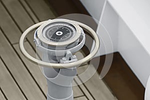Naval gyrocompass