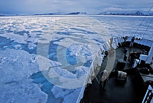 Navigating the pack ice