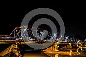 Nawarat Bridge photo