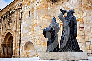 Nazarenos statue at Zamora San Juan church photo