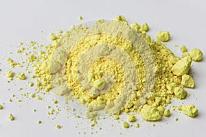 Neapolitan yellow pigment on a white background