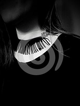 Neck - Laced with Black and White