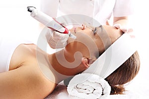 Needle mesotherapy, Wrinkle Reduction