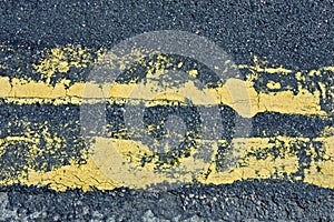 Neglected yellow lines