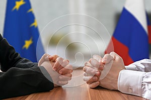 Negotiation of Russia and European Union. Statesman or politicians.