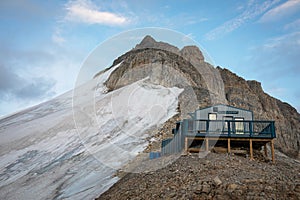 Neil Colgan Hut