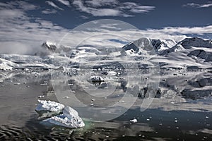 Neko Harbour, glaciers and mountains, Antarctic Peninsula