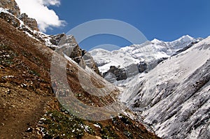 Nepal Himalaya mountains trek porter