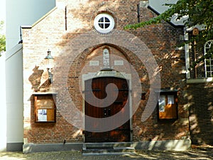 Netherlands, Amsterdam, Begijnhof 30, Begijnhof Chapel, original chapel door (entrance
