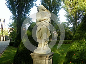 Netherlands, Amsterdam, Plantage Kerklaan 38-40, Artis Royal Zoo (Natura Artis Magistra), statue Winter