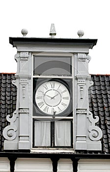 old front with clock on a faÃ¯Â¿Â½ade