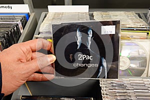 CD single: 2pac - changes