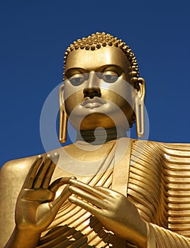 New Bhuddist statue, Sri Lanka