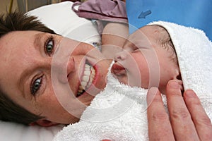 New born baby img