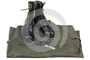 New brand US army utility uniforms shirt and jungle boots with dog tags