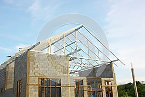 New building with roof steel structure