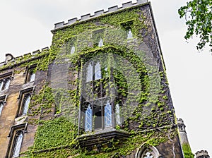 New court building, the river side facade which is linked with Bridge of Sighs, Cambridge, England