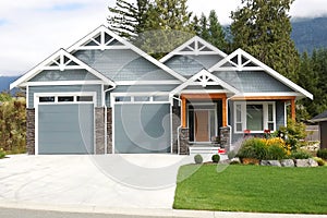 New Custom Luxury Residential House Home For Sale In Canada photo