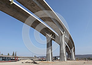 New highway bridge