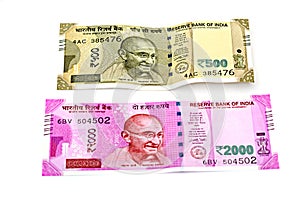 New indian 500 and 2000 bank notes