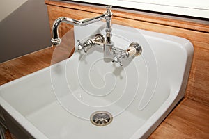 New Modern Home Laundry Room Sink