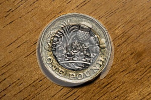 New one pound British coin