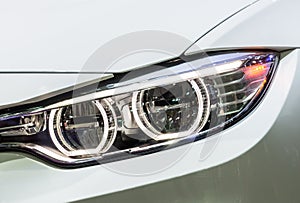 New projector headlight