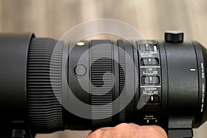 The new Sigma 70-200mm f: 2.8 DG DN OS Sports Lens (Sony E mount), large F2.8 aperture provides