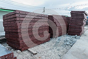 New steel formwork for construction