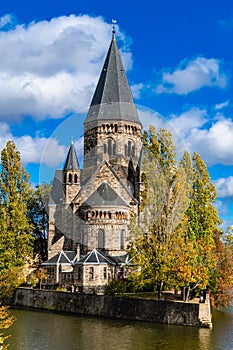 New temple or new protestant temple in metz on the moselle river