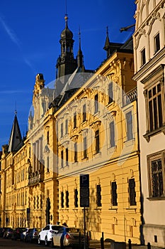 The New Town Hall (Czech: NovomÃâºstskÃÂ¡ radnice), Old Buildings, New Town, Prague, Czech Republic