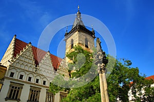 The New Town Hall (Czech: NovomÃ„â€ºstskÃƒÂ¡ radnice) is the administrative centre of Prague's (medieval) New Town Quarter, or