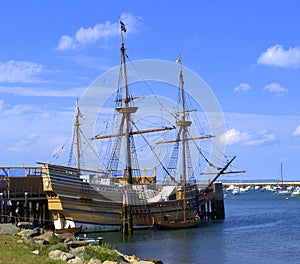 The New World - Replica of the Mayflower photo