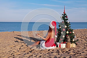 New year 2018 Christmas tree Beach Resort Sea girl