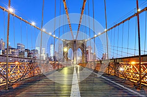 New York, Brooklyn bridge at nigth, USA