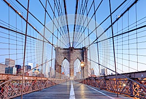 New York, Brooklyn bridge at nigth, USA