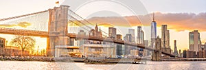 New York City skyline cityscape of Manhattan with brooklyn bridge in USA