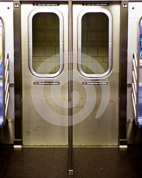New-York City Subway doors from inside a car